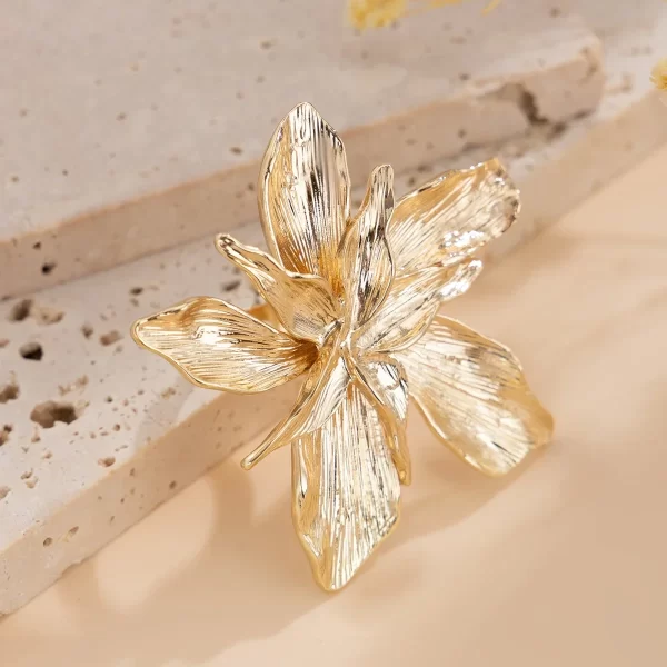 Unique Exaggerated Large Petal Flower Ring for Women - Image 5